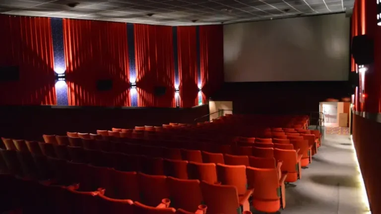 Cinemacenter Resistencia Avalos