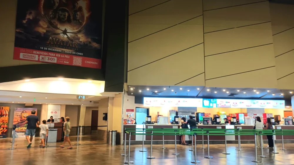 Hoyts moron 2